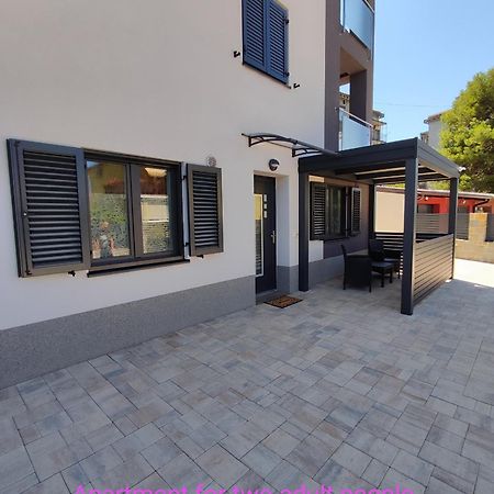 Apartments Seea Izola Exterior photo